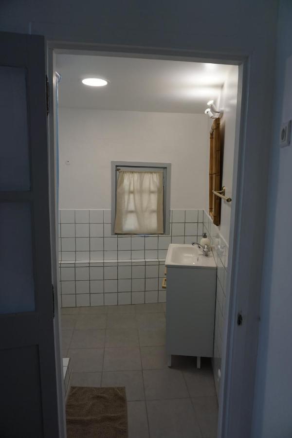 La Maison Des Artistes Appartement Cotignac Buitenkant foto