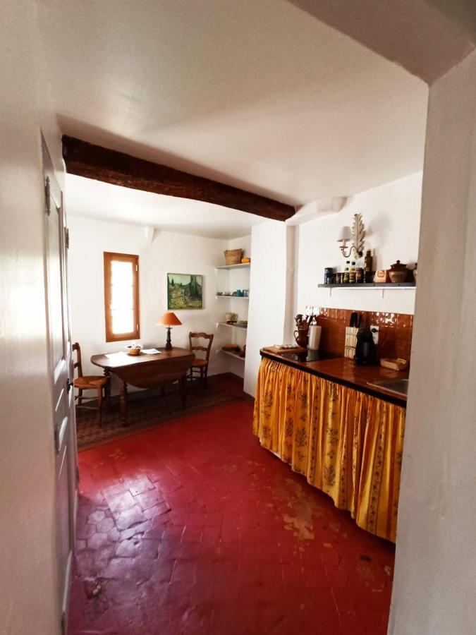 La Maison Des Artistes Appartement Cotignac Buitenkant foto
